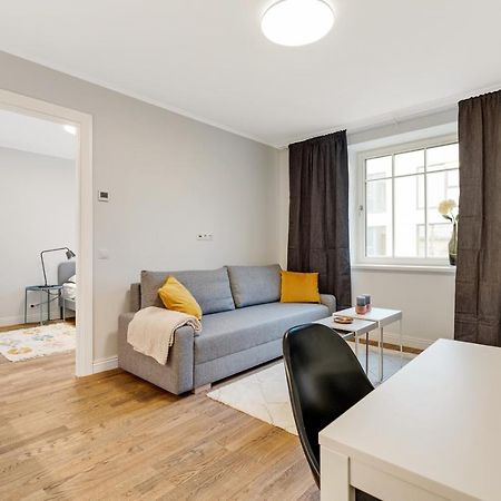 Apartamento Charming 1Br In Superb Location, Free Parking & Wi-Fi Tallin Exterior foto